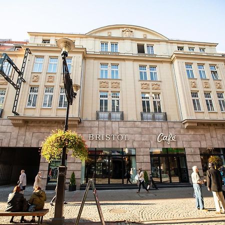Bristol Economy Bed & Breakfast Bytom Ngoại thất bức ảnh